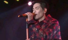 娱乐吃瓜男歌手恋情,吃瓜男歌手恋情曝光，揭秘甜蜜背后的故事